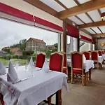 Le Normandy ホテル 2*